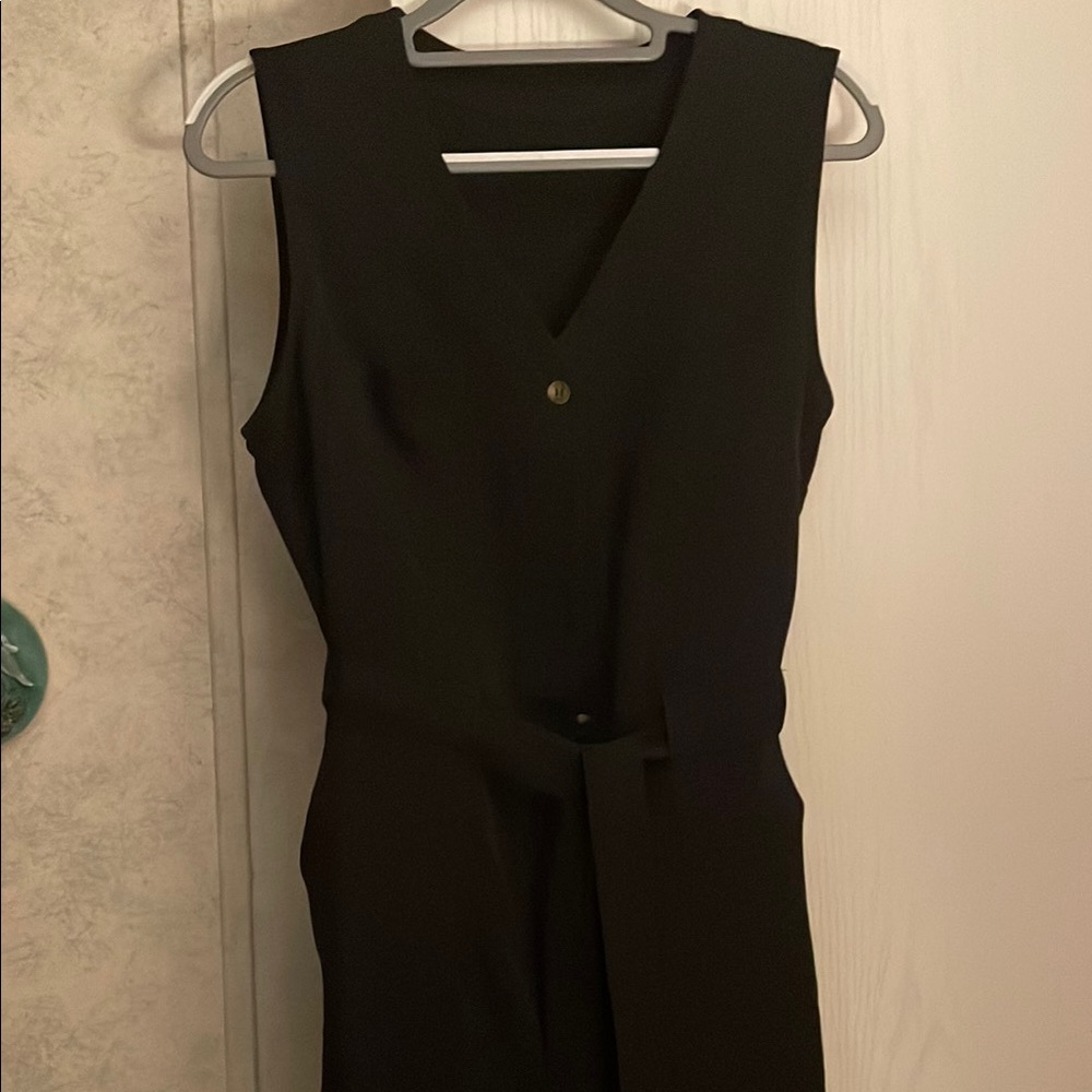 Elegant Black Sleeveless Jumpsuit